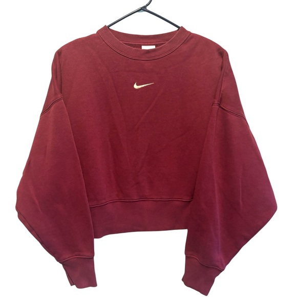 Nike Tops - Nike dark maeve cropped oversized sweatshirt